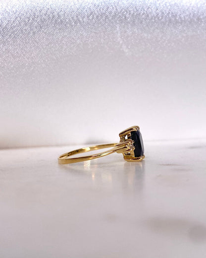 Bague Trilogie Saphir 1.50 carat &amp; Diamants “Calypso” - Elliade Paris