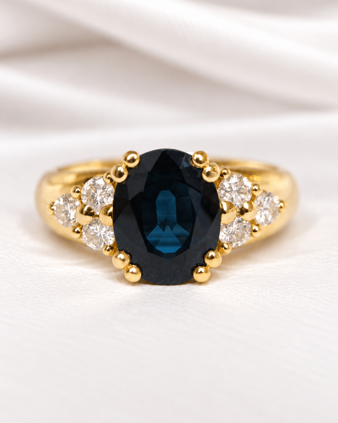 Bague Trilogie Saphir 3.50 carats &amp; Diamants 0.42 carat 5.88g "Cécilia" - Elliade Paris