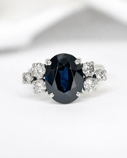 Bague Trilogie Saphir 5.26 carats &amp; Diamants 0.30 carat 4,2g "Célia" - Elliade Paris