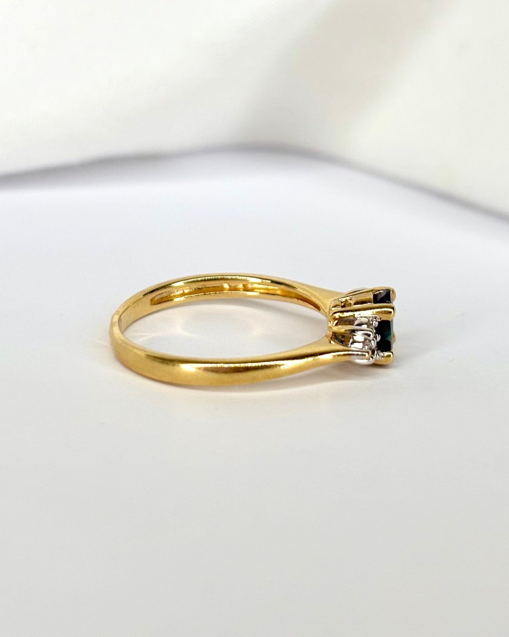 Bague Trilogie Saphir &amp; Diamants "Lya" - Elliade Paris