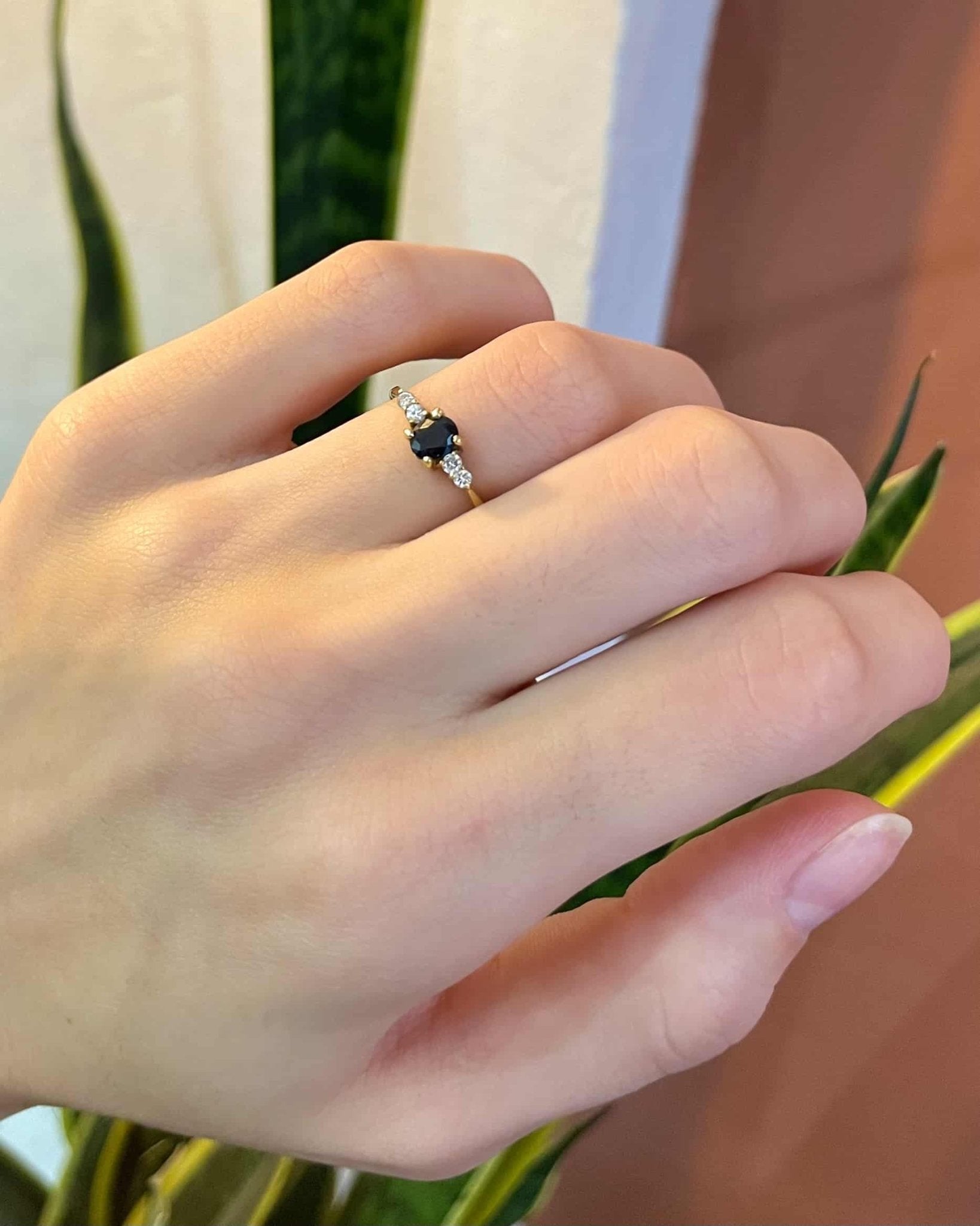 Bague Trilogie Saphir &amp; Diamants &quot;Thaïs&quot; - Elliade Paris