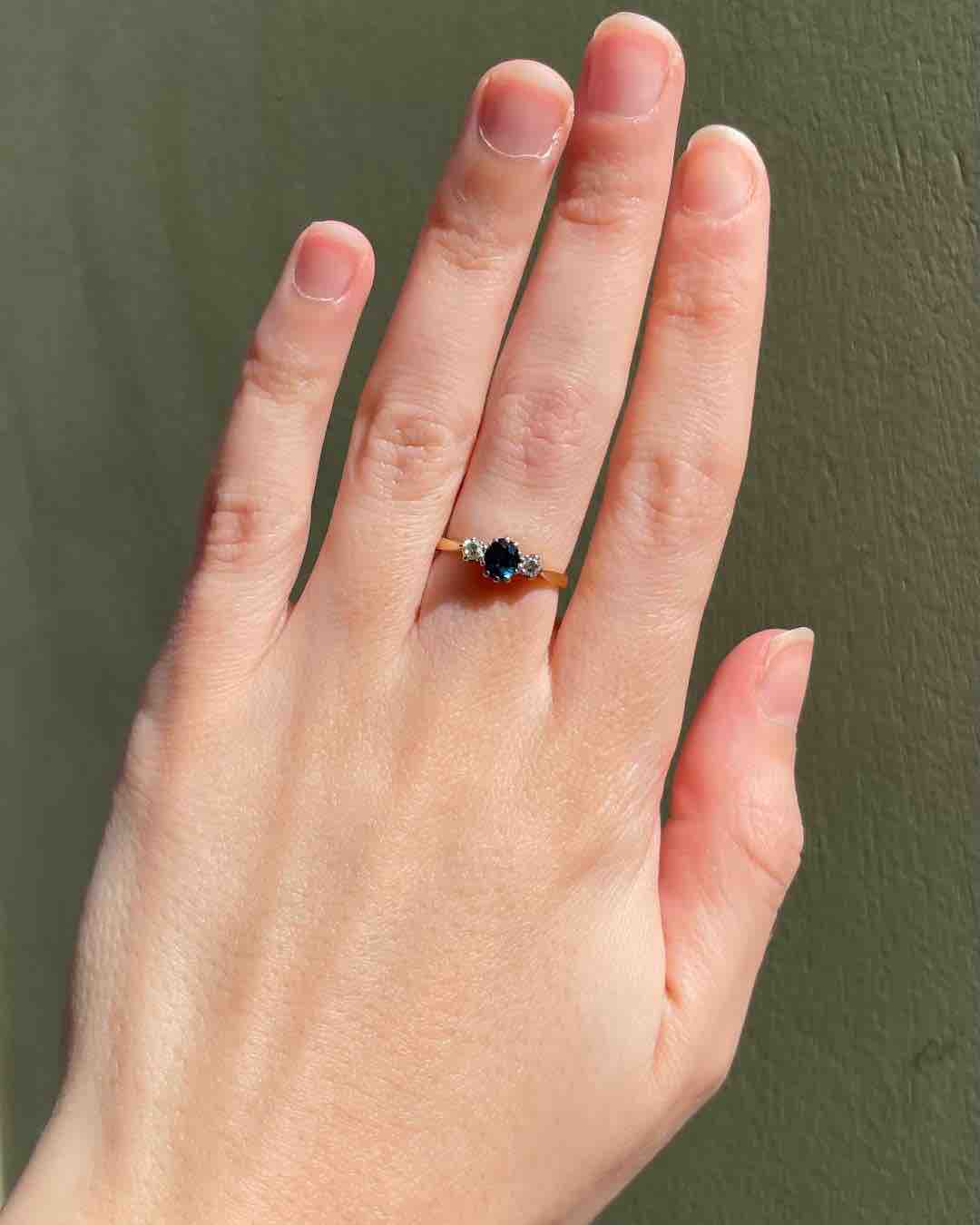 Bague Trilogie Saphir &amp; Diamants "Yuki" - Elliade Paris