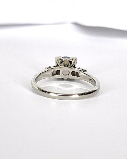 Bague Trilogie Saphir Étoilé 1.35 carat &amp; Diamants "Laury" - Elliade Paris