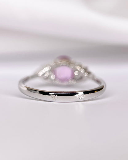 Bague Trilogie Saphir Rose 0.99 carat &amp; Diamants 0.30 carat "Rosalia" - Elliade Paris