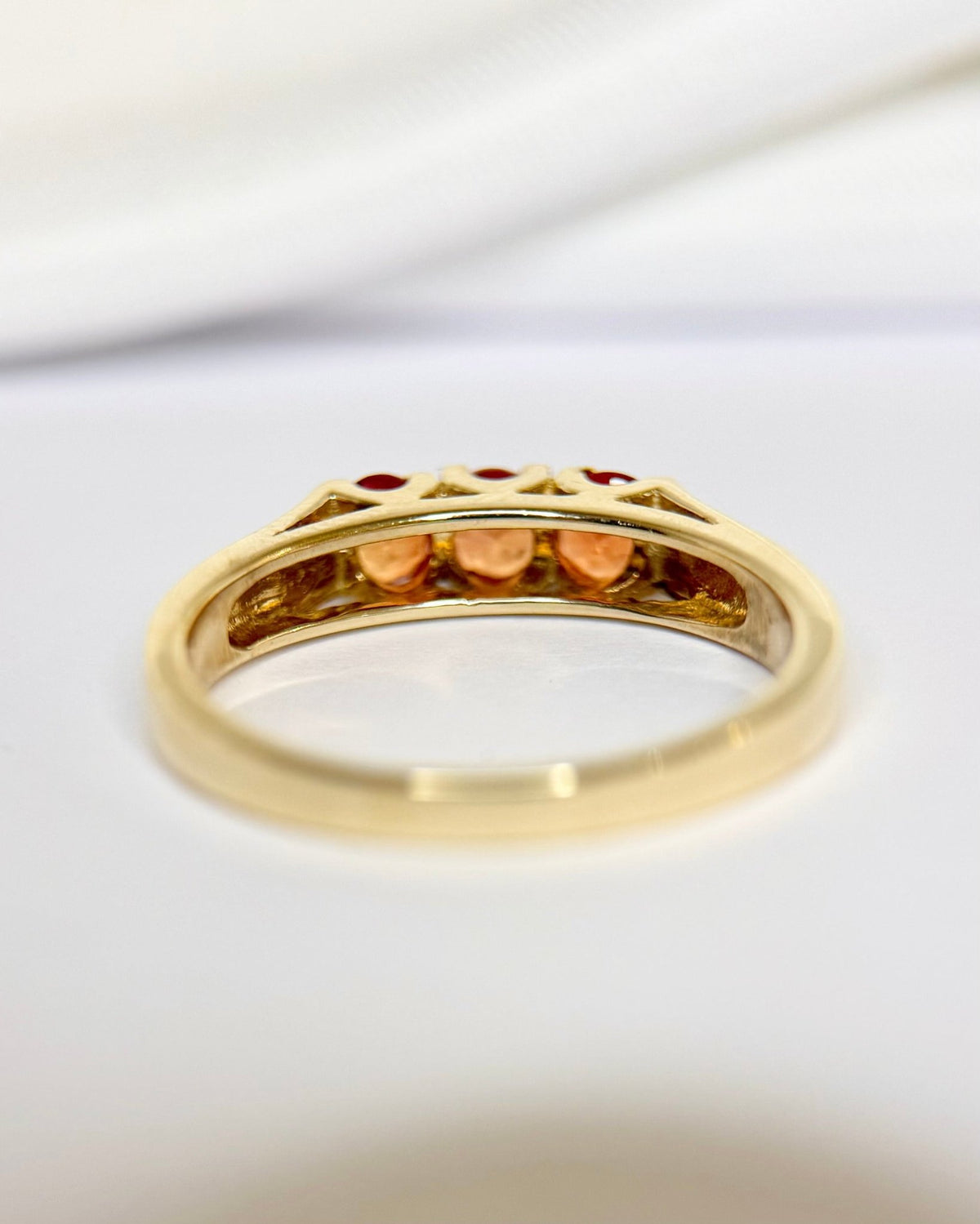 Bague Trilogie Saphirs érable de Madagascar 0.55 carat "Coline" - Elliade Paris
