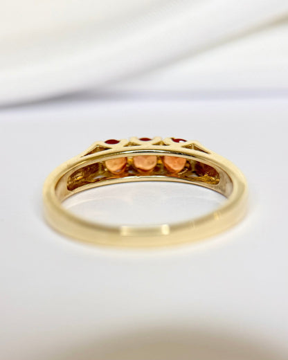 Bague Trilogie Saphirs érable de Madagascar 0.55 carat "Coline" - Elliade Paris