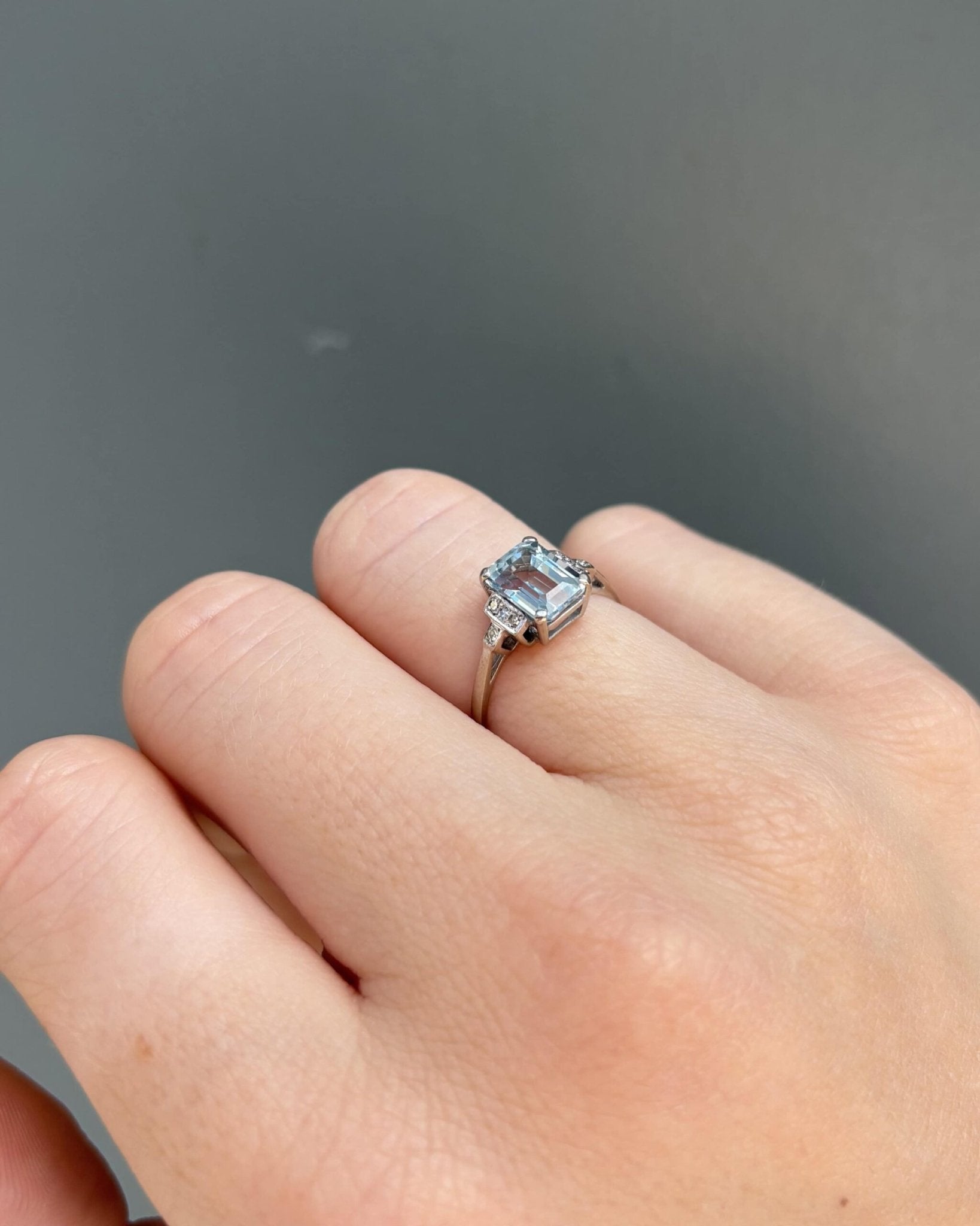 Bague Trilogie Style Art - déco Aigue - marine 1.60 Carat &amp; Diamants "Audile" - Elliade Paris