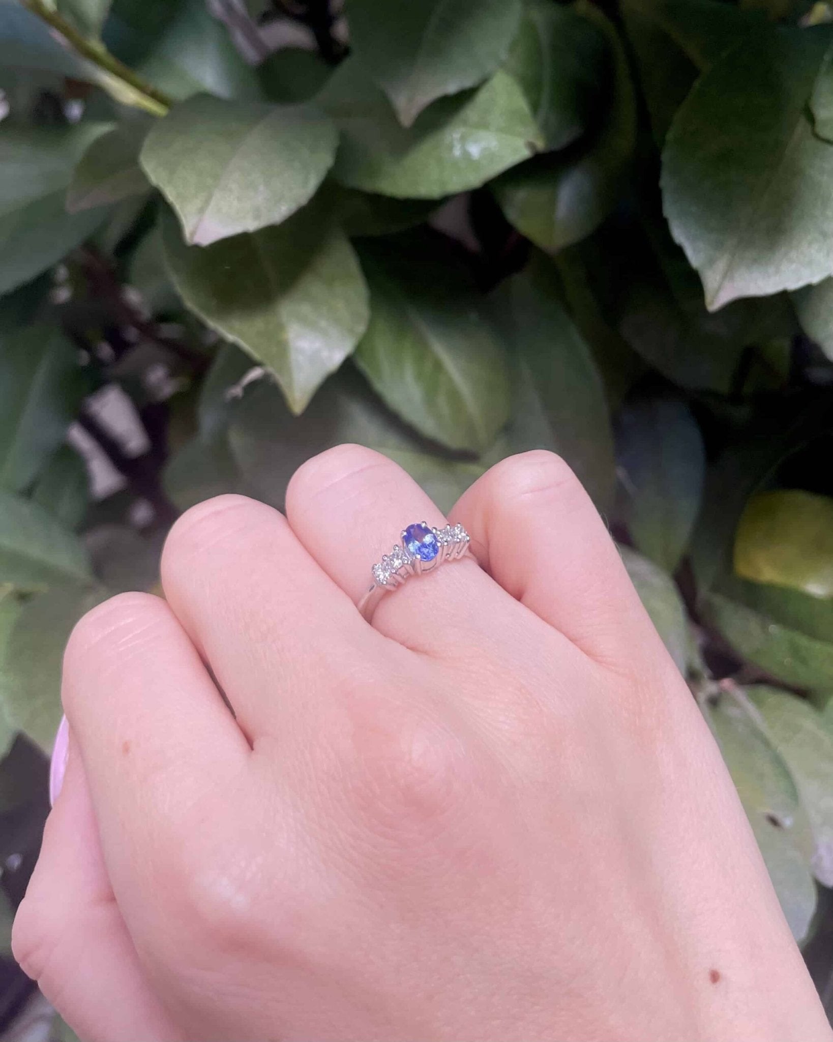 Bague Trilogie Tanzanite 0.60 carat &amp; Diamants "Eleonore" - Elliade Paris