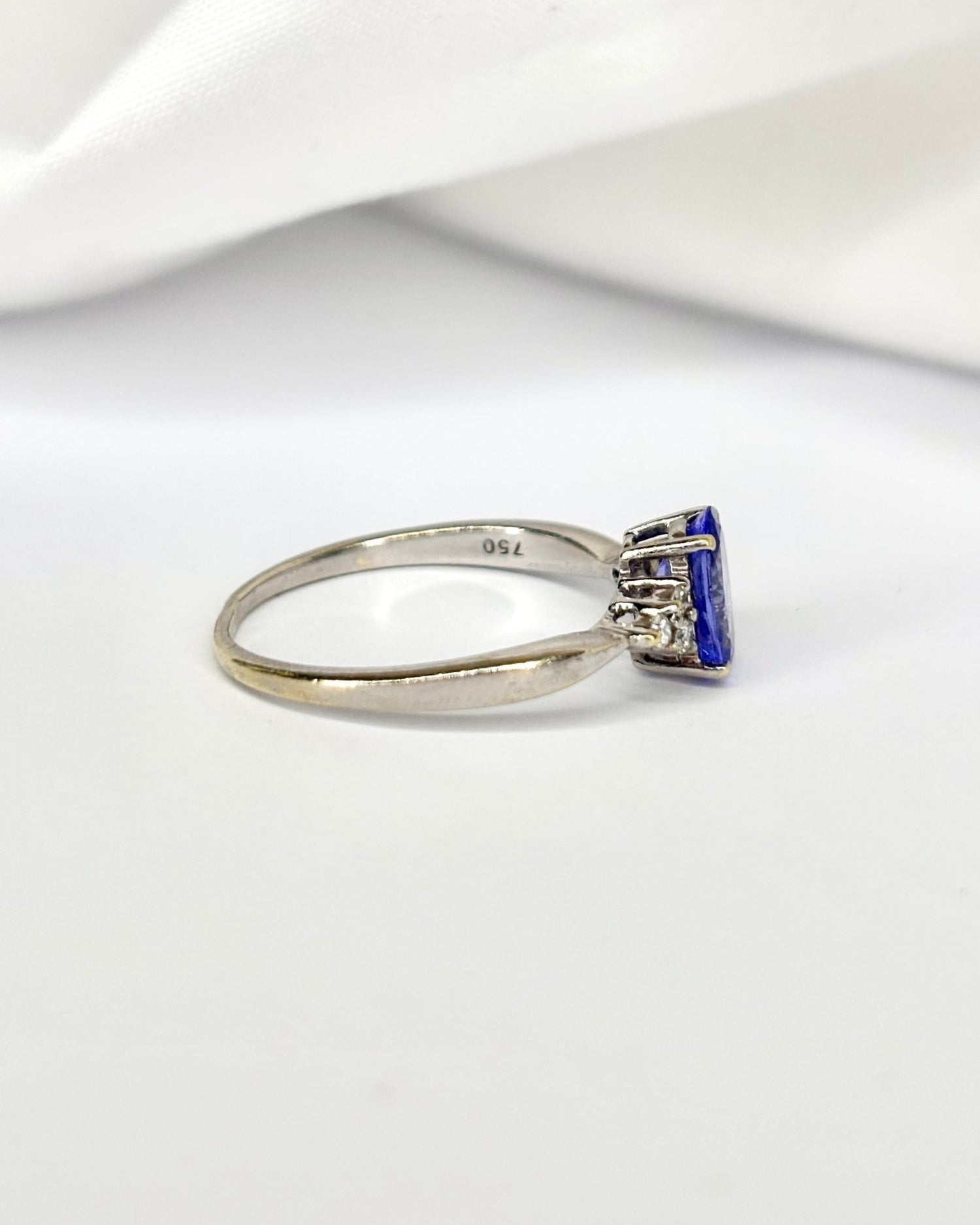 Bague Trilogie Tanzanite 1 carat &amp; Diamants "Olympe" - Elliade Paris