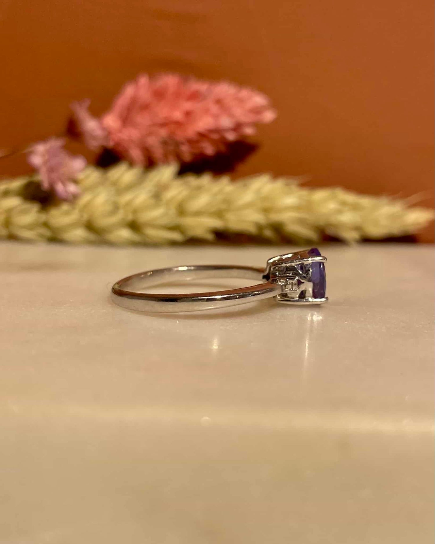 Bague Trilogie Tanzanite 1.10 carat &amp; Diamants &quot;Aela&quot; - Elliade Paris