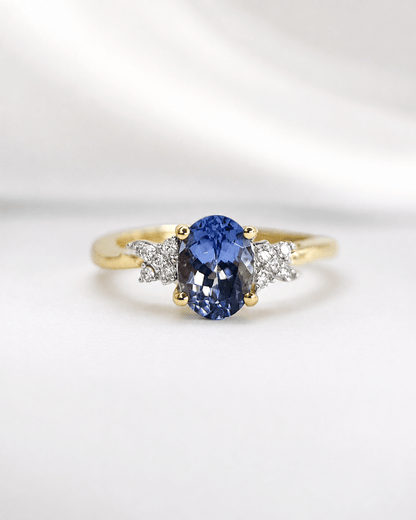 Bague Trilogie Tanzanite 1.28 carat &amp; Diamants "Awa" - Elliade Paris
