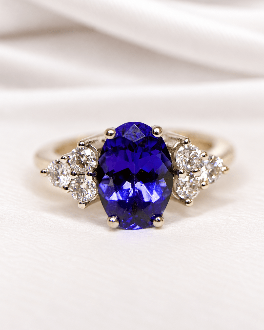 Bague Trilogie Tanzanite 2.50 carats &amp; Diamants 0.48 carat 5,17g "Zaily" - Elliade Paris