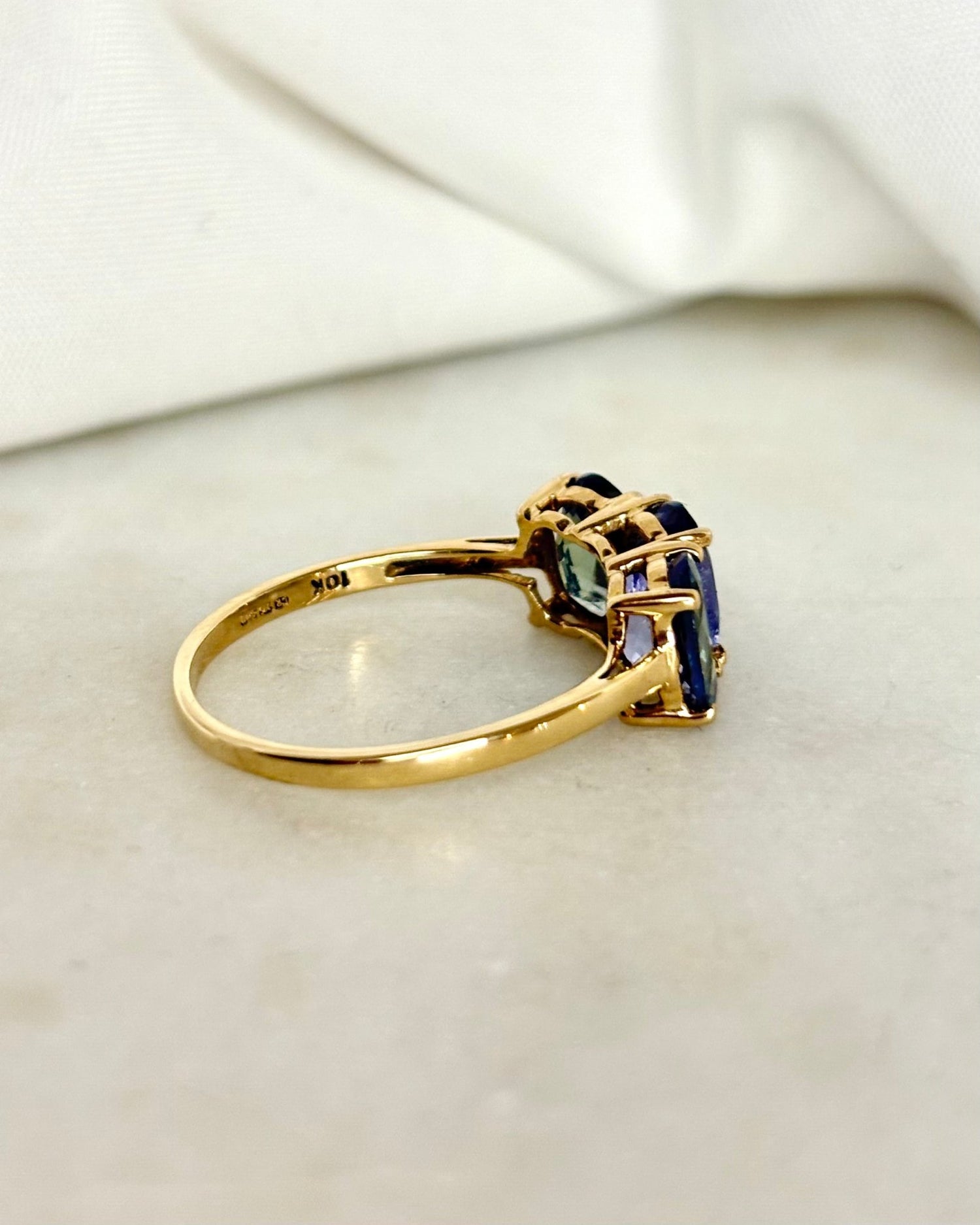 Bague Trilogie Tanzanite 3.23 carats &quot;Lilou&quot; - Elliade Paris