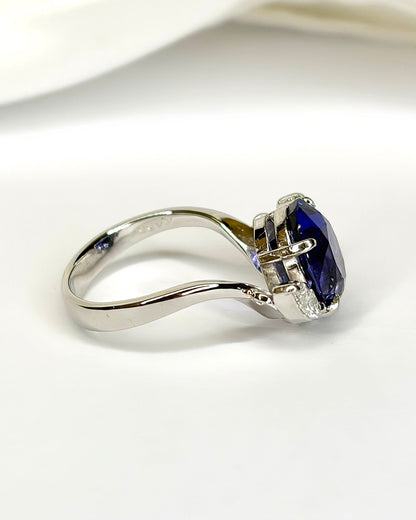 Bague Trilogie Tanzanite 4.50 carats &amp; Diamants 0.40 carat "Aude" - Elliade Paris