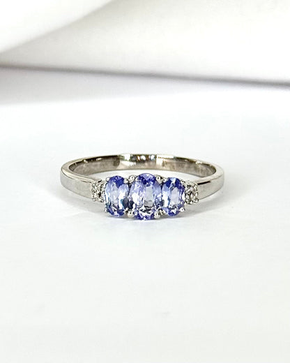 Bague Trilogie Tanzanites 0.86 carat &amp; Diamants "Esmée" - Elliade Paris