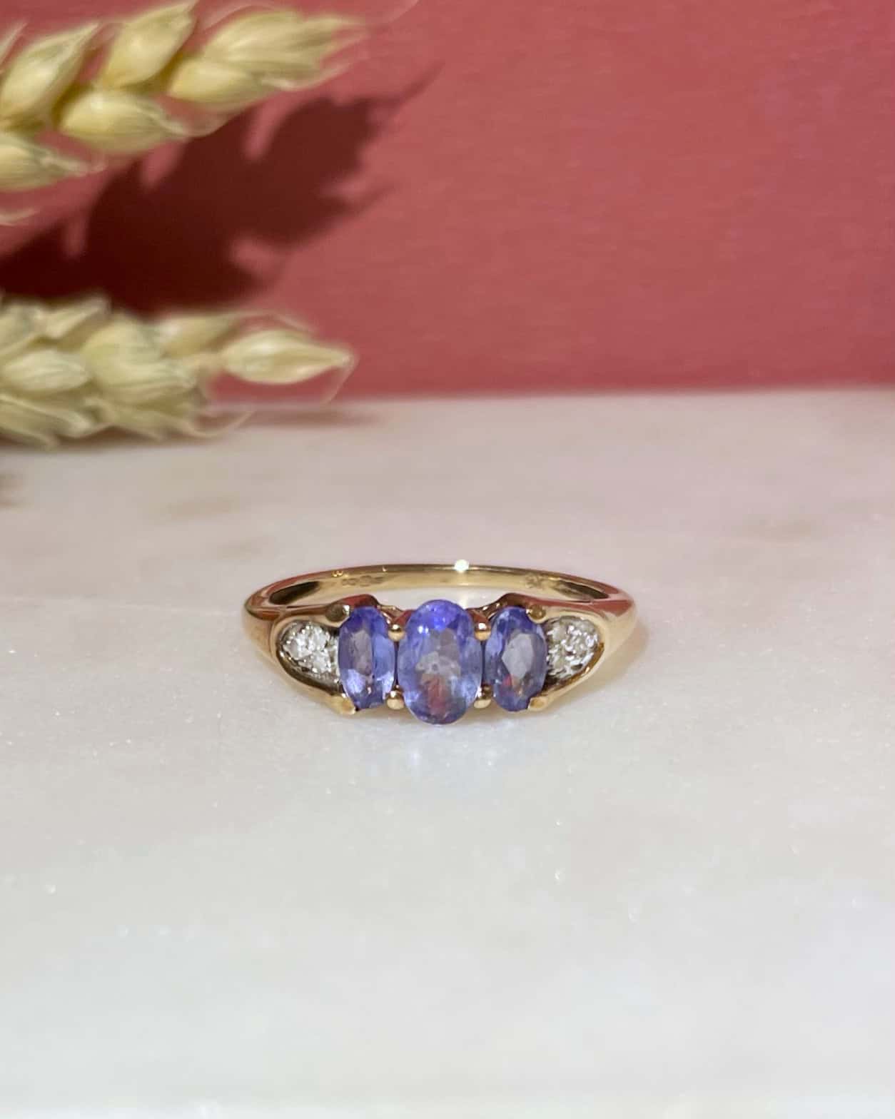 Bague Trilogie Tanzanites 1 carat &amp; Diamants &quot;Tamarra&quot; - Elliade Paris