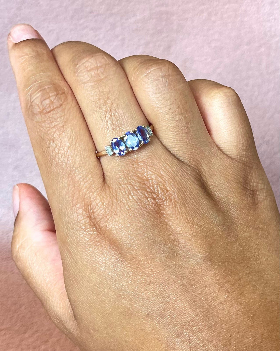 Bague Trilogie Tanzanites 1.63 carat &amp; Diamants "Flore" - Elliade Paris