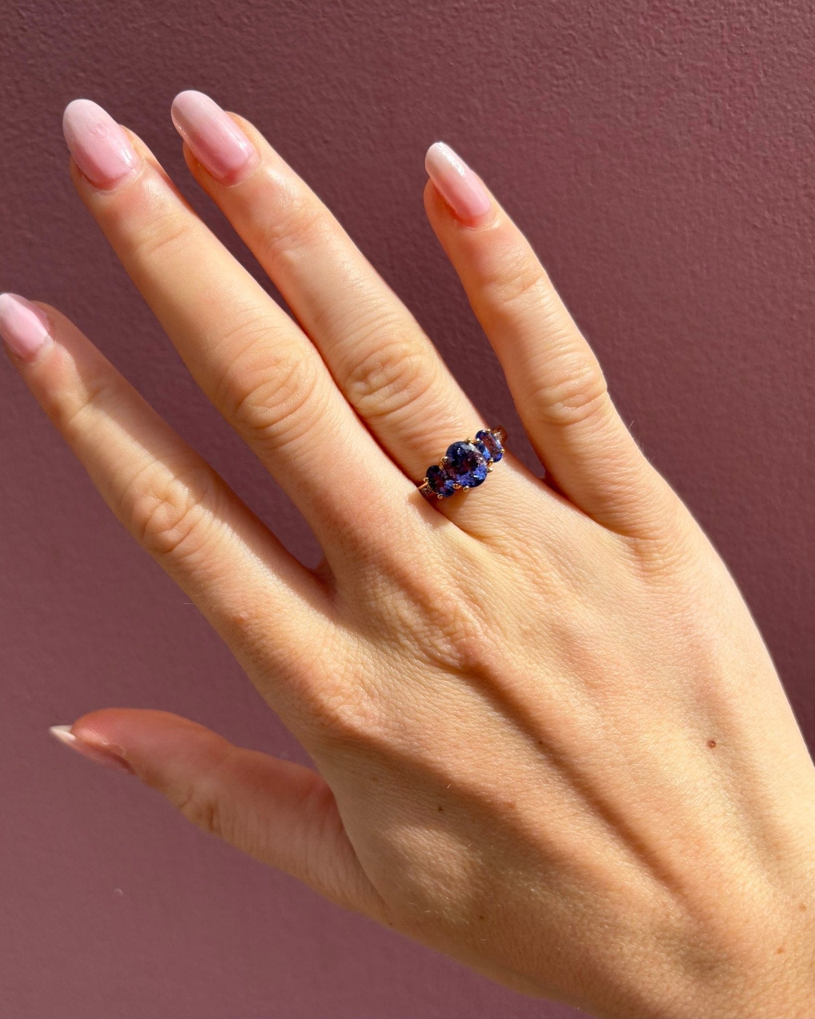 Bague Trilogie Tanzanites 2.40 carats &amp; Diamants "Tina" - Elliade Paris