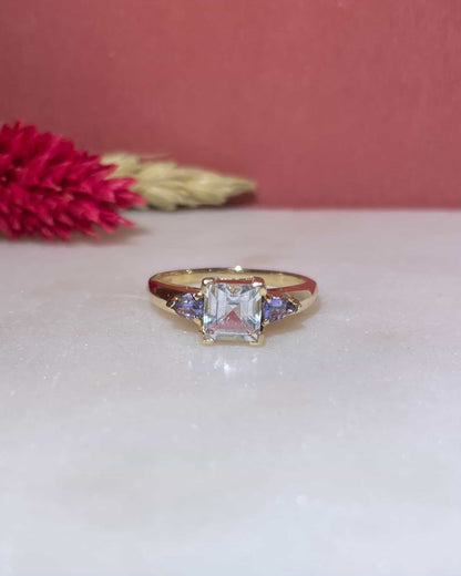 Bague Trilogie Topaze 1.30 carat &amp; Tanzanites &quot;Moana&quot; - Elliade Paris