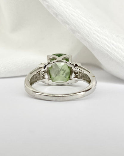 Bague Trilogie Topaze Verte 3.67 carats &amp; 14 Topazes Blanches &quot;Miranda&quot; - Elliade Paris
