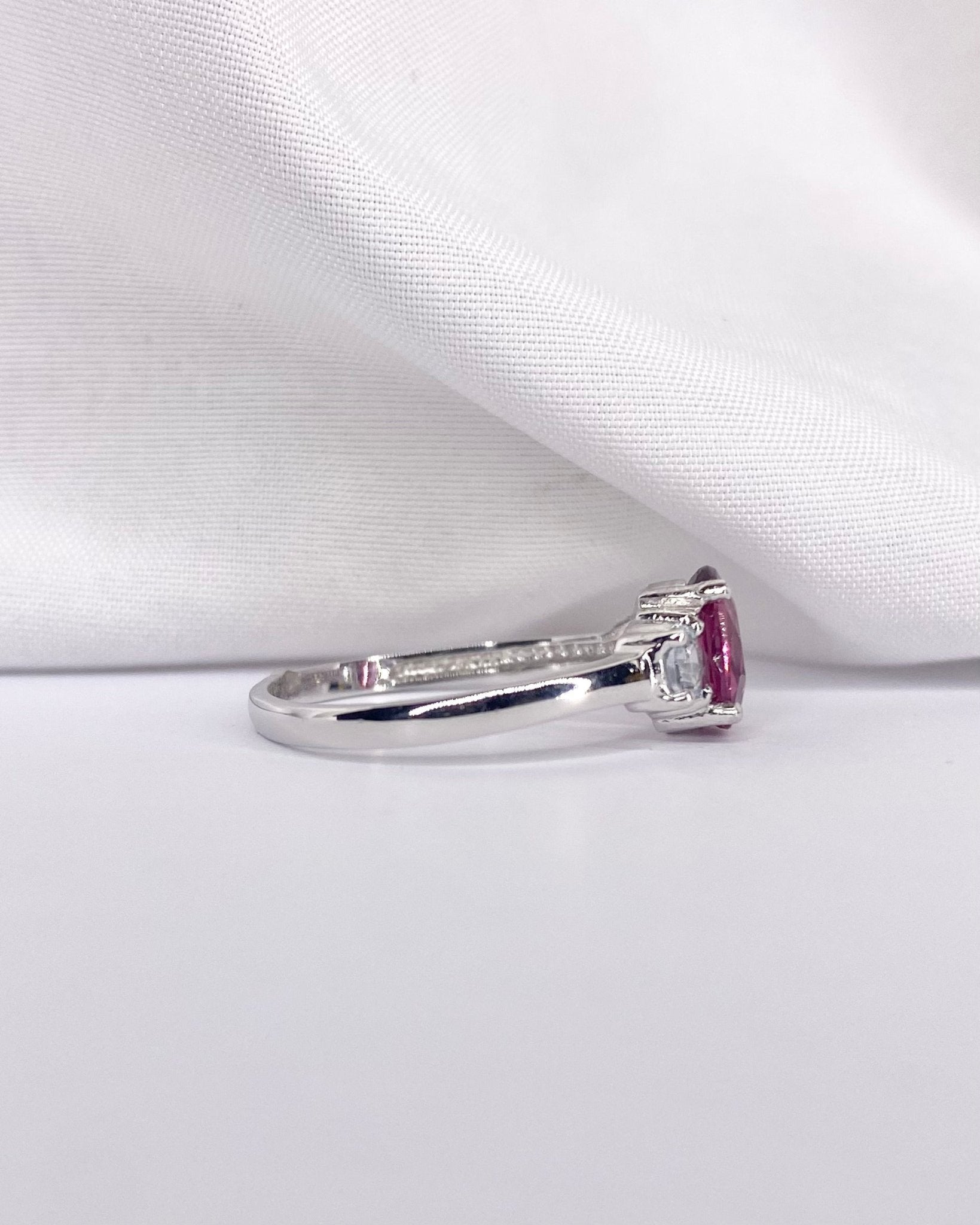 Bague Trilogie Tourmaline 1 carat &amp; 2 Aigue - Marines "Valentina" - Elliade Paris