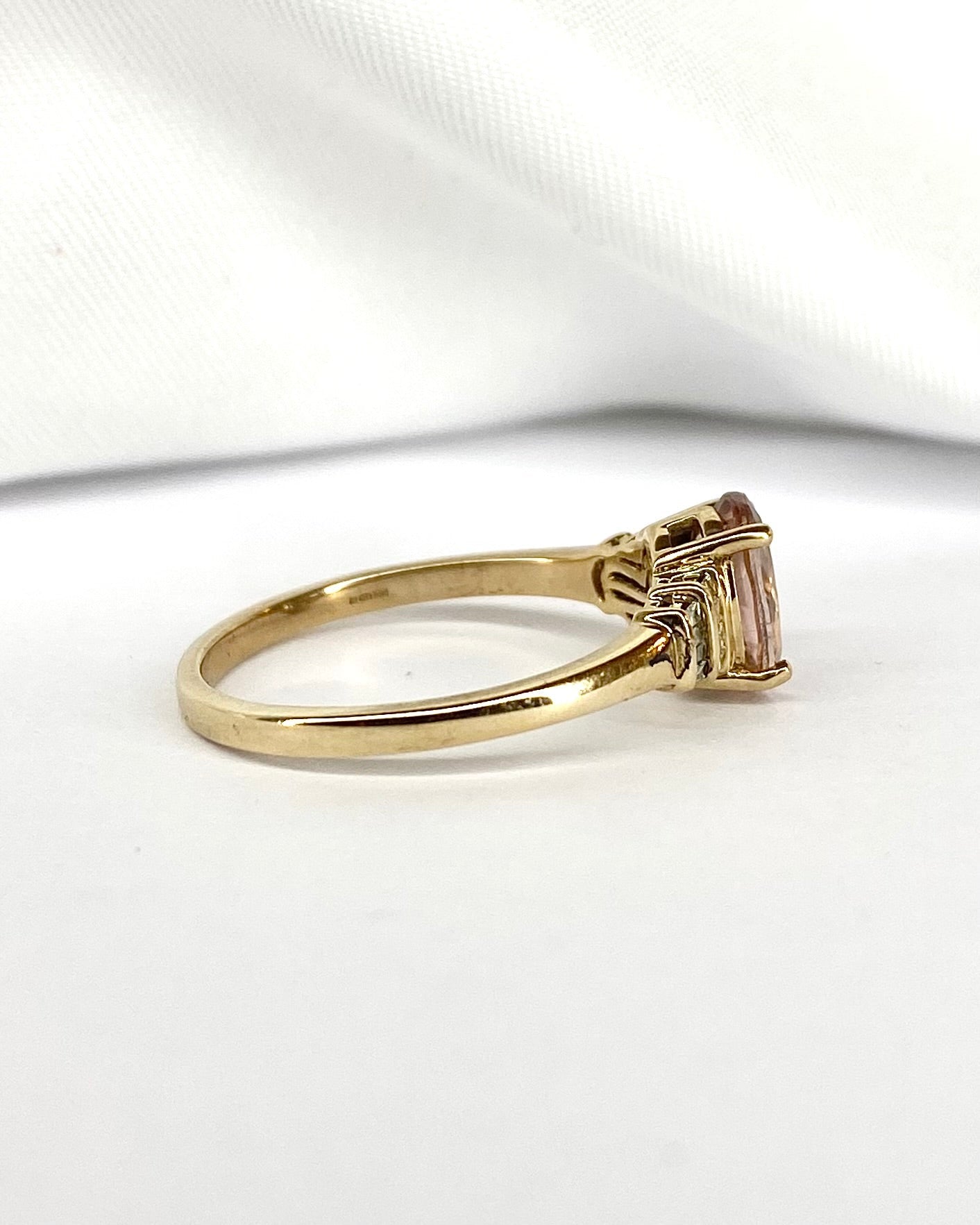 Bague Trilogie Tourmaline 1.10 carat &amp; Diamants "Sara" - Elliade Paris