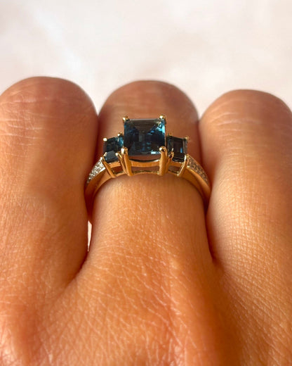 Bague Trilogie Tourmaline 2.05 carats &amp; Diamants "Grace" - Elliade Paris