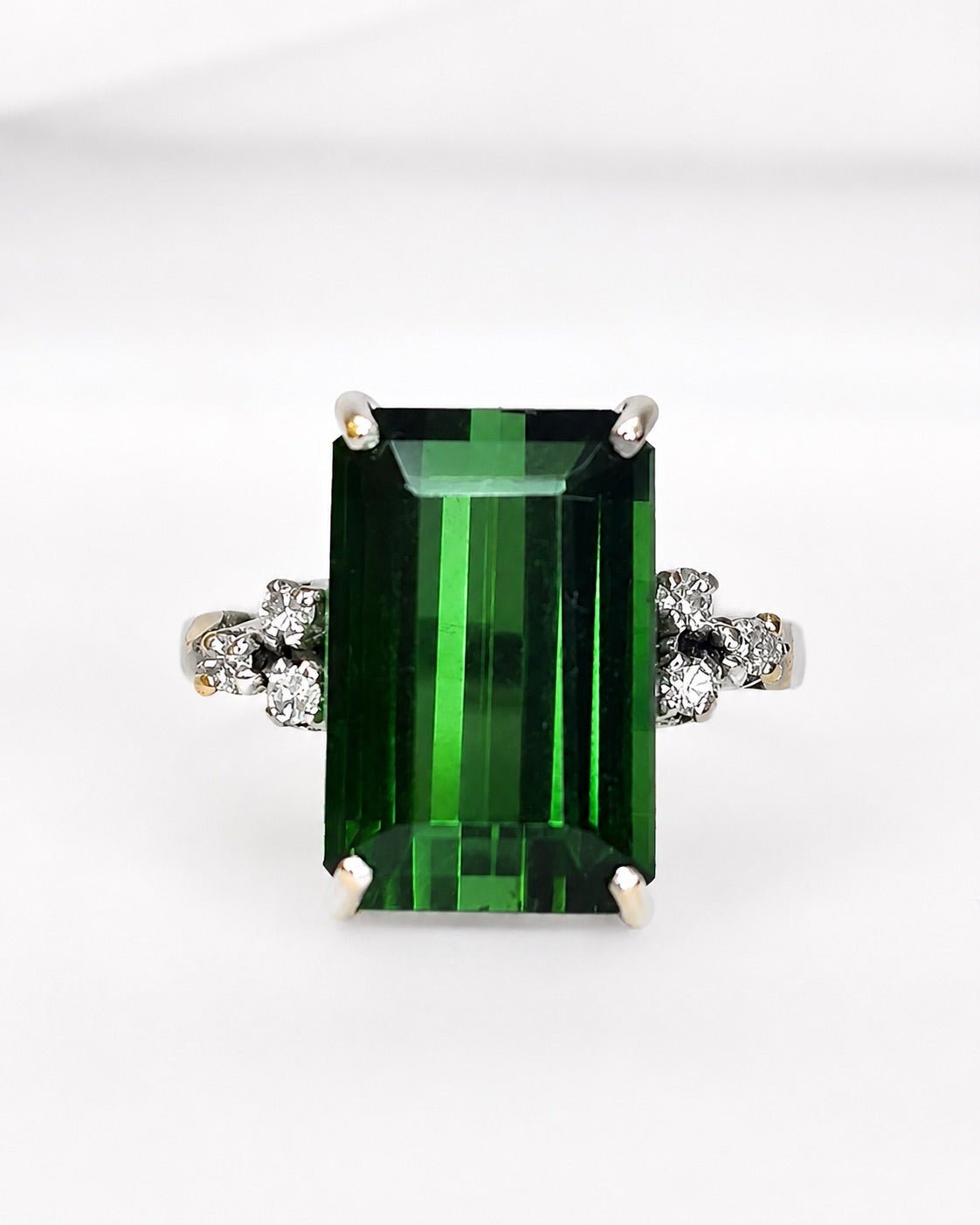 Bague Trilogie Tourmaline 6.20 carats &amp; 6 Diamants "Aude" - Elliade Paris