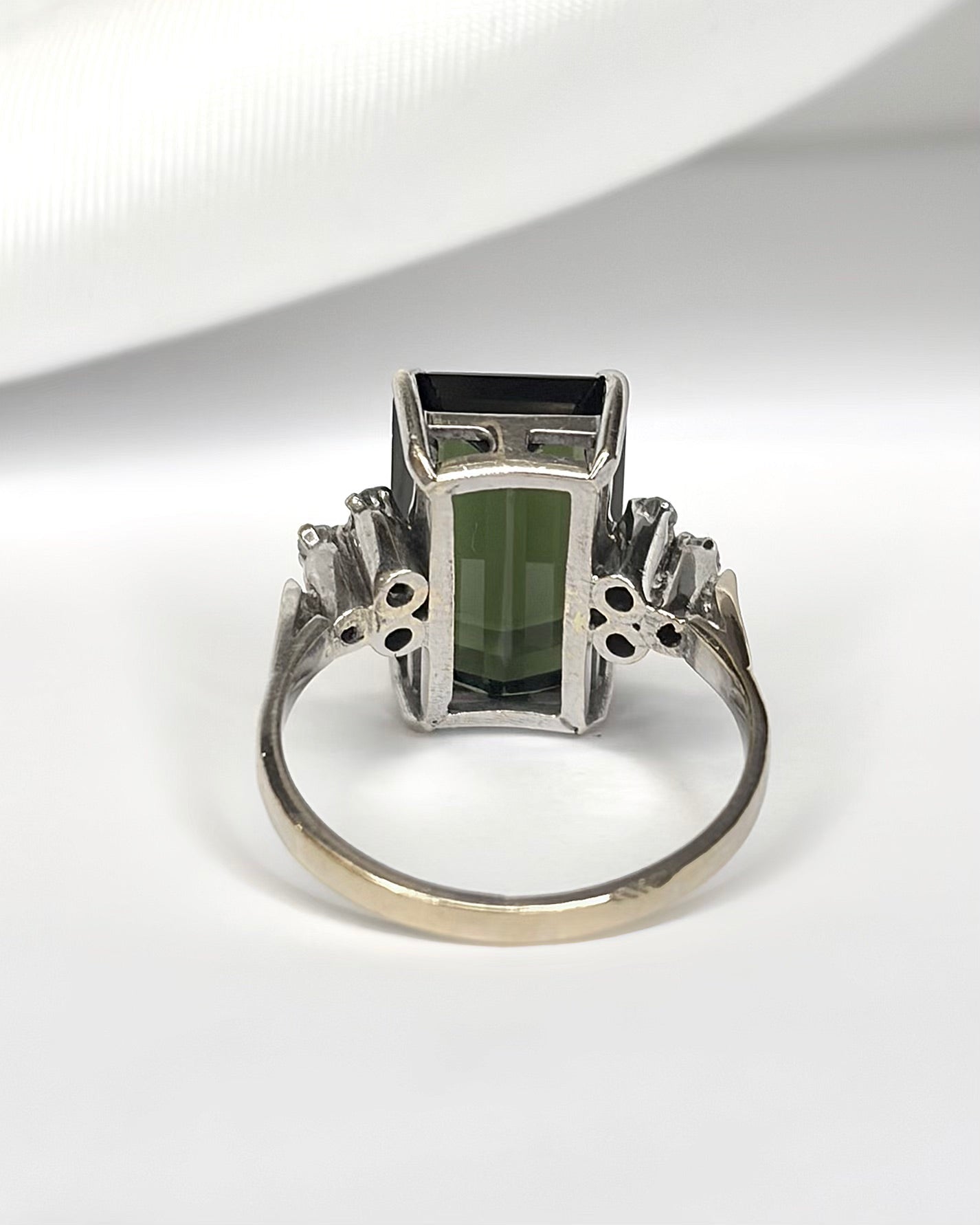 Bague Trilogie Tourmaline 6.20 carats &amp; 6 Diamants "Aude" - Elliade Paris