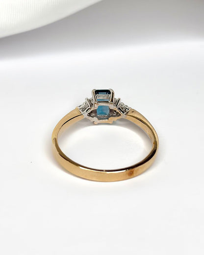 Bague Trilogie Tourmaline Indigolite 0.57 carat &amp; Diamants "Adèle" - Elliade Paris