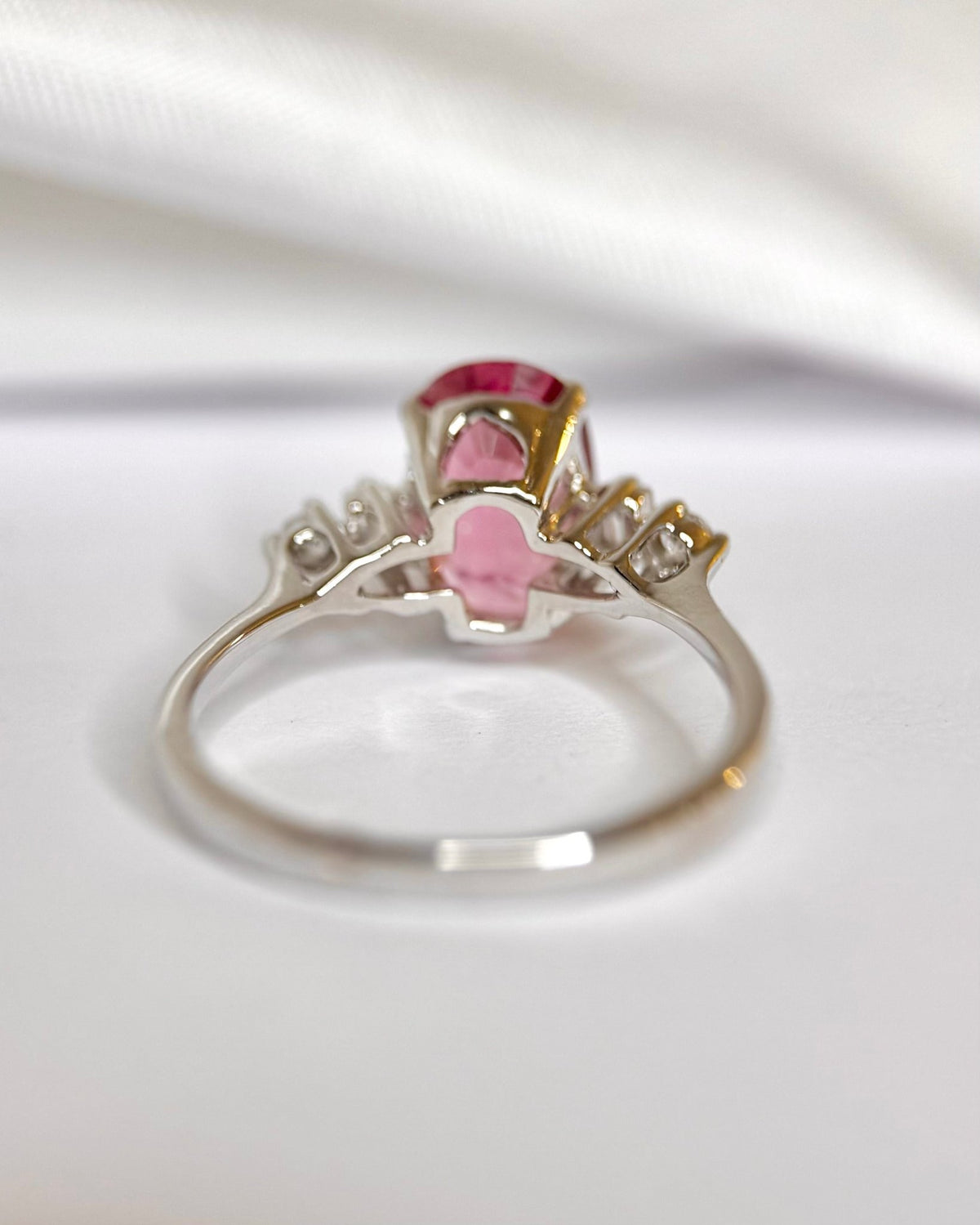Bague Trilogie Tourmaline Rose 1.54 carat &amp; Diamants "Hortense" - Elliade Paris