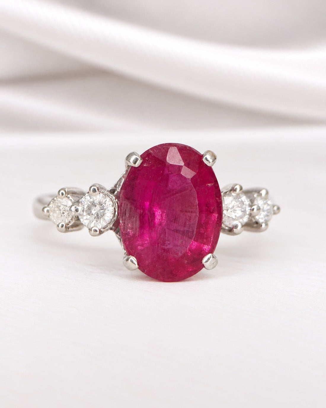 Bague Trilogie Tourmaline Rose 4.50 carat &amp; Diamants 0.26 carat "Carla" - Elliade Paris