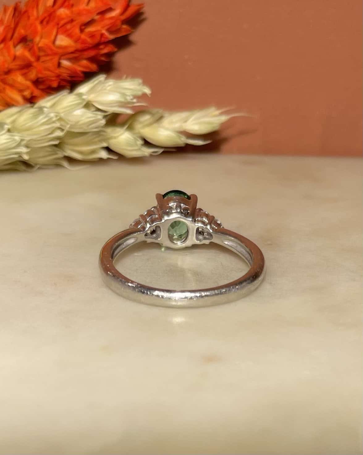 Bague Trilogie Tourmaline Verte 0.90 carat &amp; Diamants "Anilson" - Elliade Paris