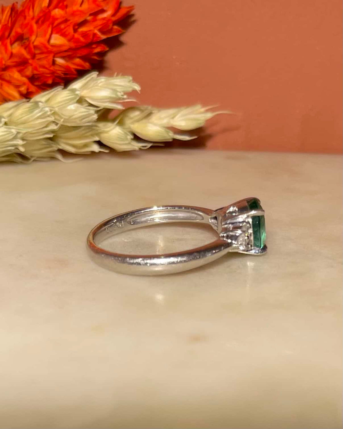 Bague Trilogie Tourmaline Verte 0.90 carat &amp; Diamants &quot;Anilson&quot;