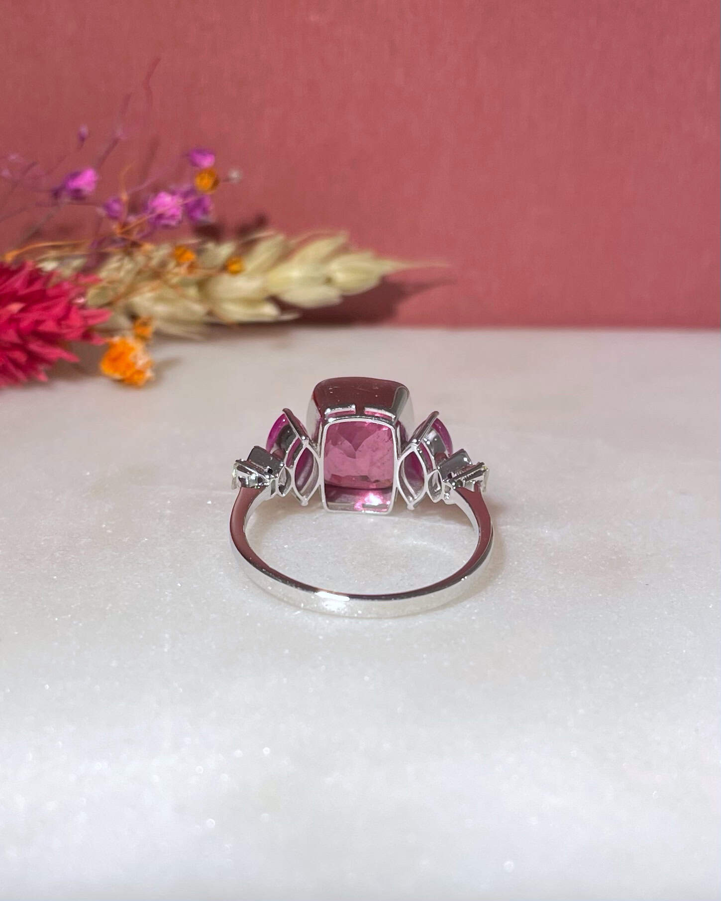 Bague Trilogie Tourmalines Roses 3.30 Carats et Diamants "Siréna" - Elliade Paris
