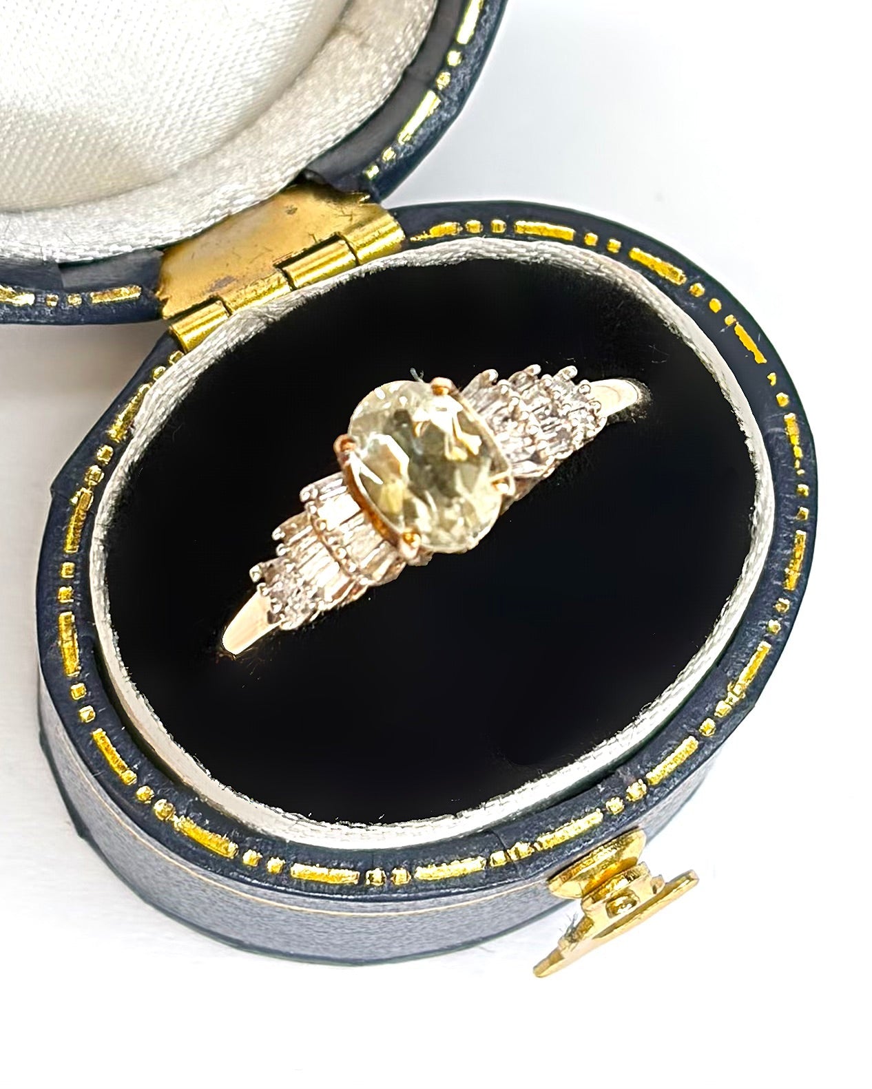 Bague Trilogie Vésuvianite 0.80 carat &amp; Diamants "Ilda" - Elliade Paris