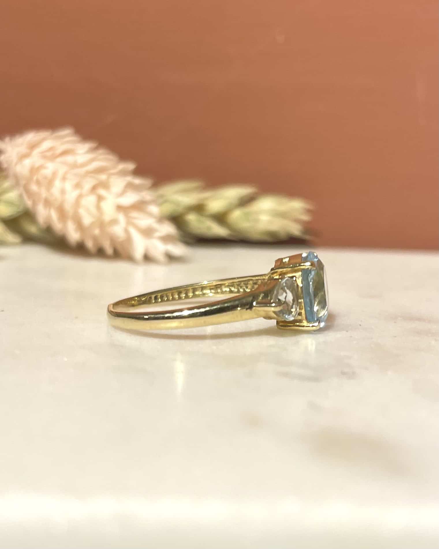 Bague Trilogie Topazes 2.70 carats "Aveline" - Elliade Paris
