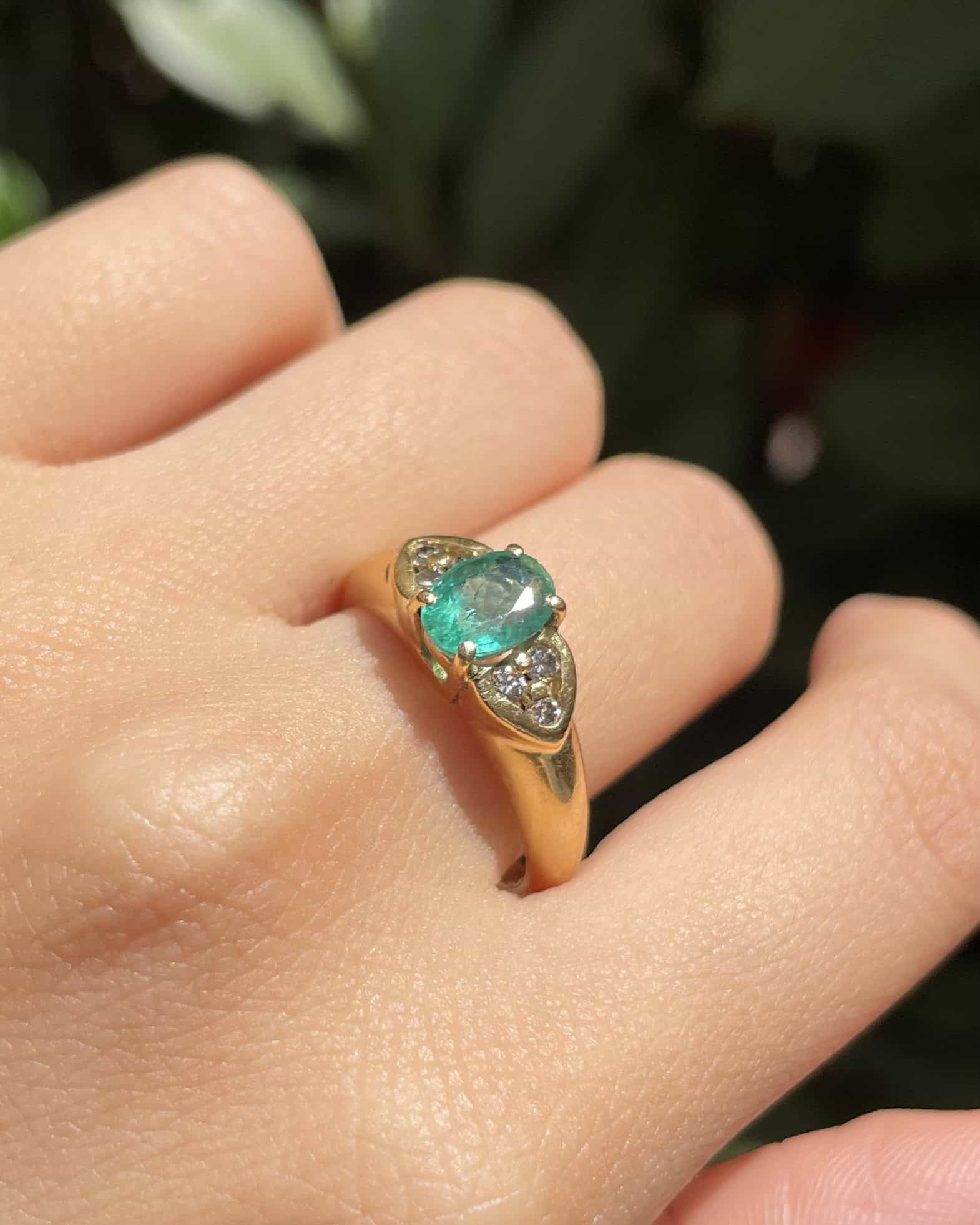 Bague Trilogie Emeraude 0.85 carat &amp; Diamants "Daphné"