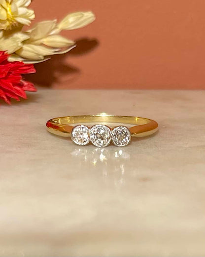 Bague Vintage Trilogie Diamants &quot;Demet&quot;