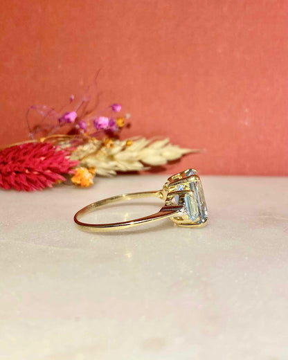 Bague Trilogie Topazes 5.66 Carats &amp; Diamants &quot;Françoise&quot;