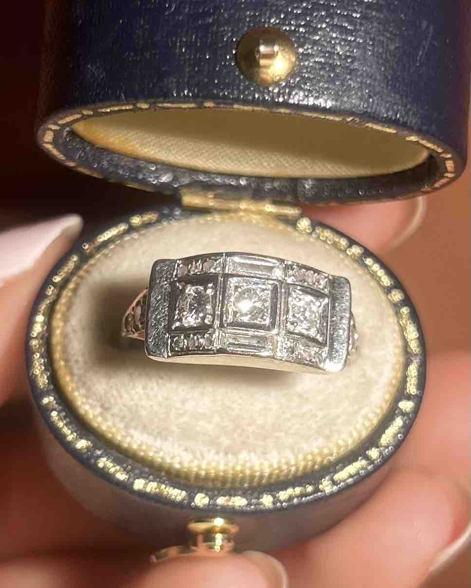 Bague Tank Art-Déco 21 Diamants &quot;Laurène&quot;