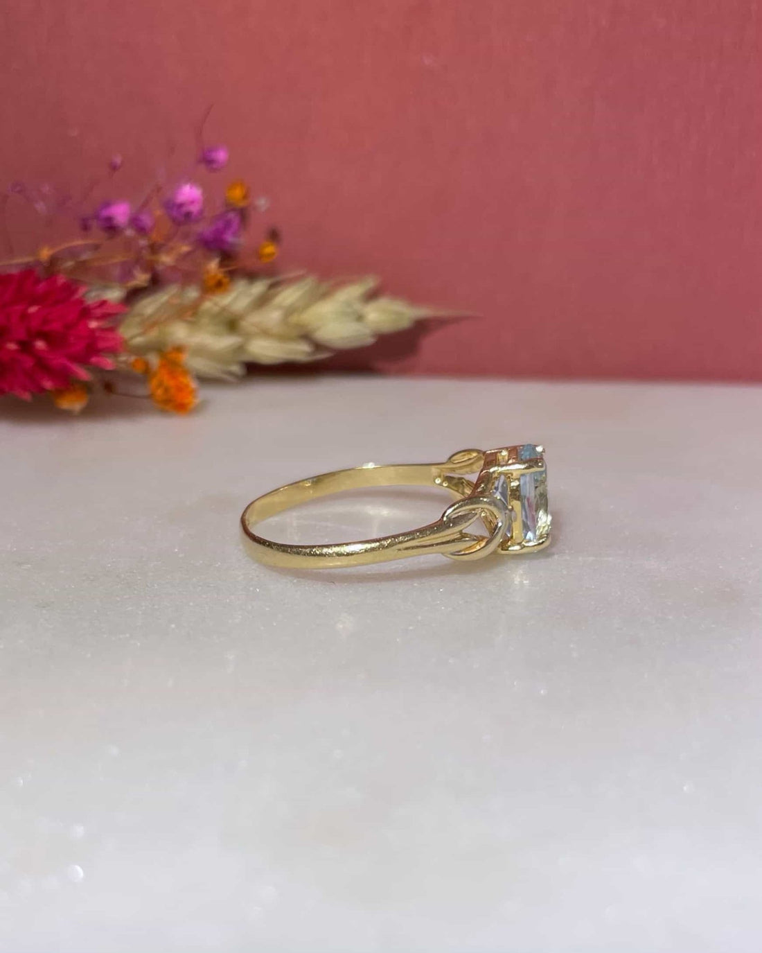 Bague Vintage Cocktail Topaze 1.50 carat &quot;Alani&quot; - Elliade Paris