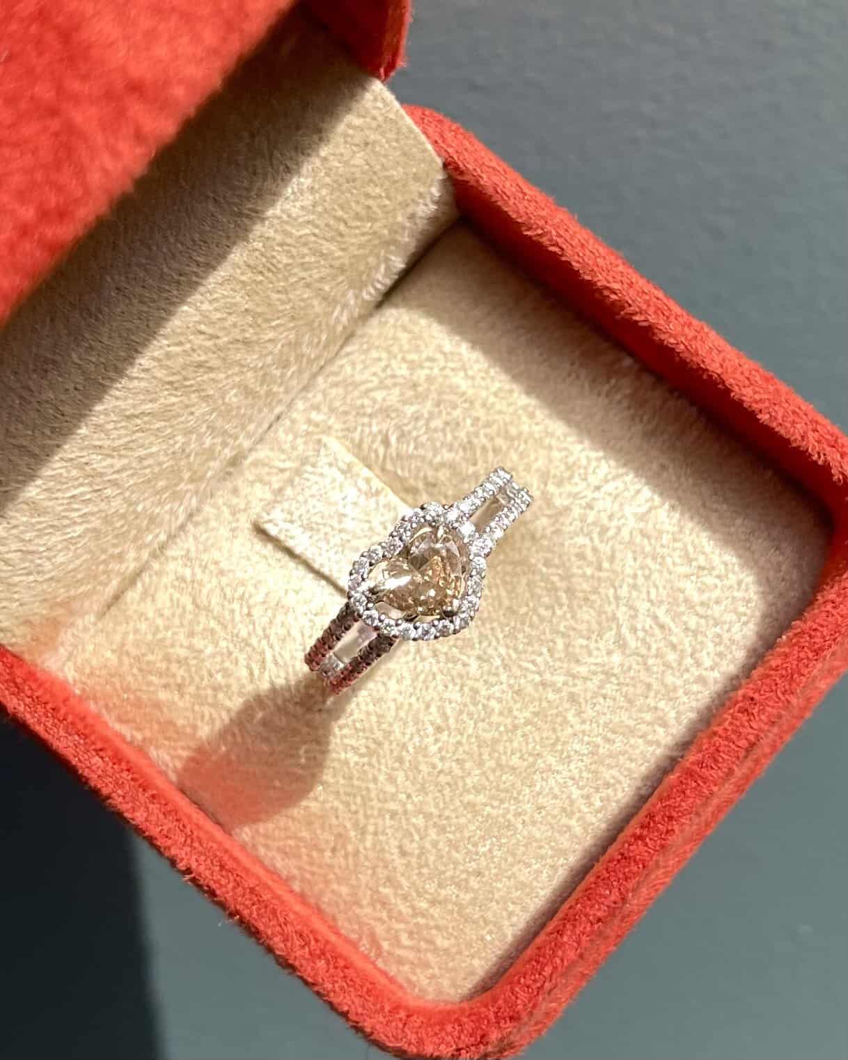 Bague Vintage Coeur Diamants 1.09 carat &quot;Evelyne&quot; - Elliade Paris
