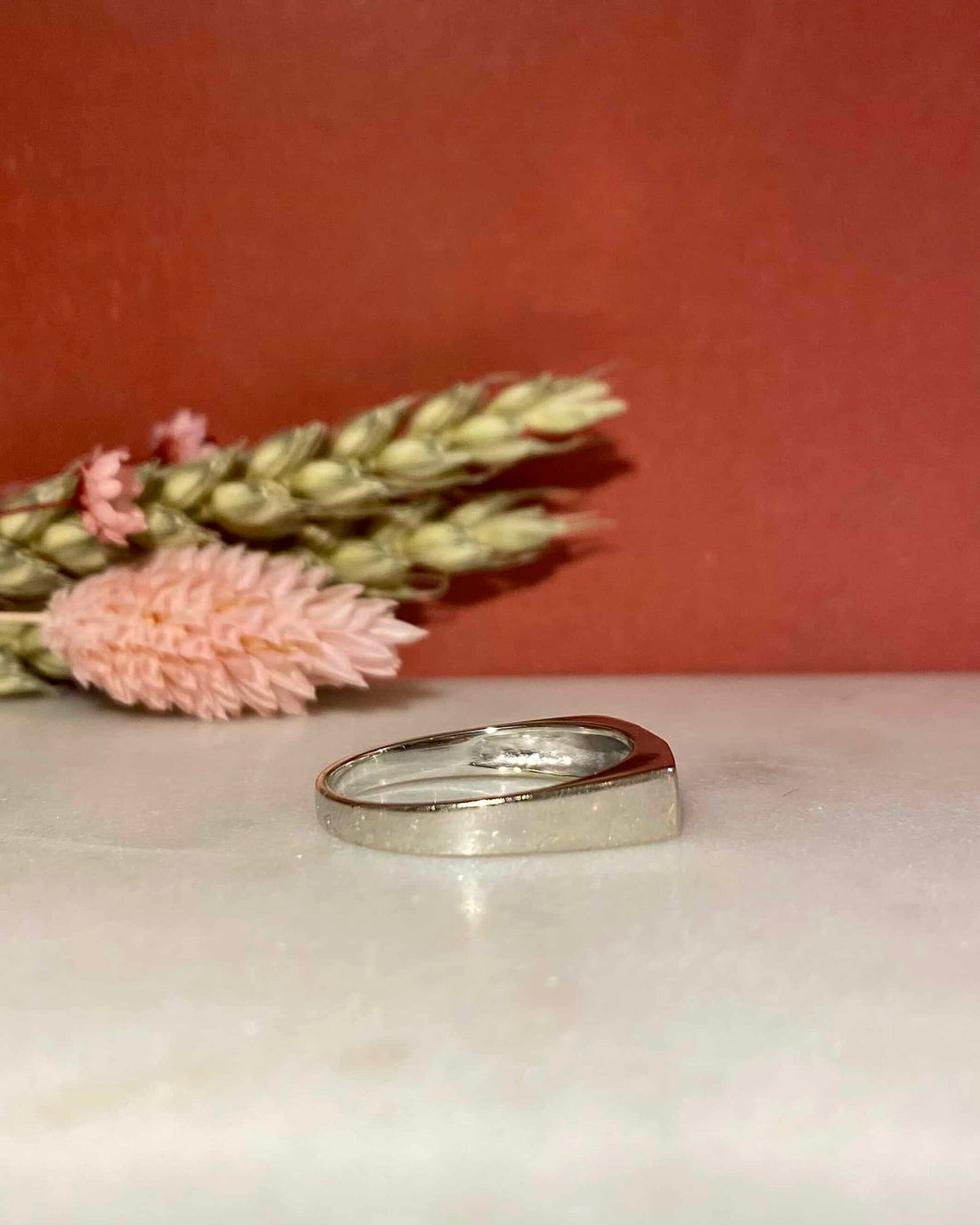 18-carat Gold &amp;amp; Diamond Signet Ring &quot;Genesis&quot;