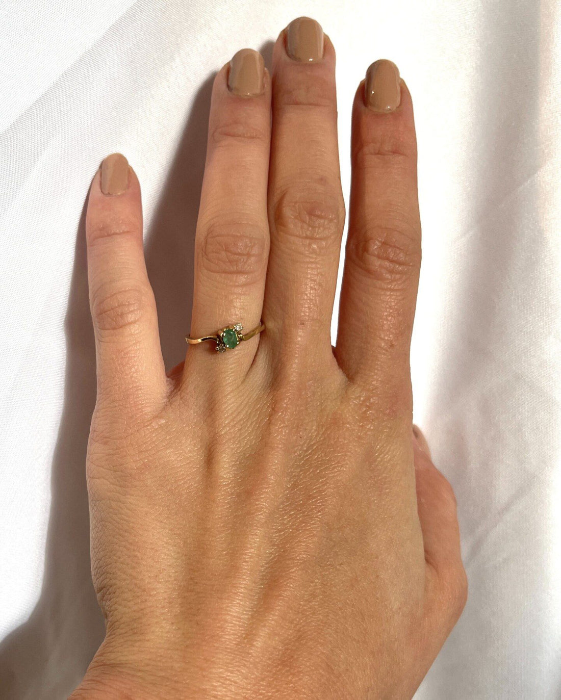 &quot;Léa&quot; Emerald and Diamond Trilogy Ring