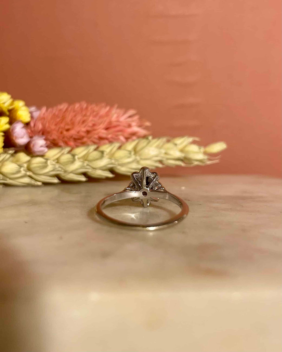 Bague Marguerite Saphir &amp; Diamants &quot;Jelena&quot;