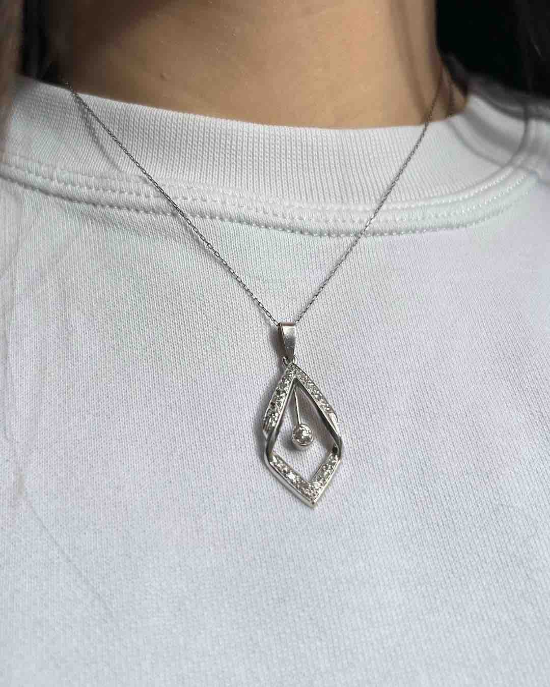 Pendentif Art-déco 15 Diamants &quot;Lucien&quot;