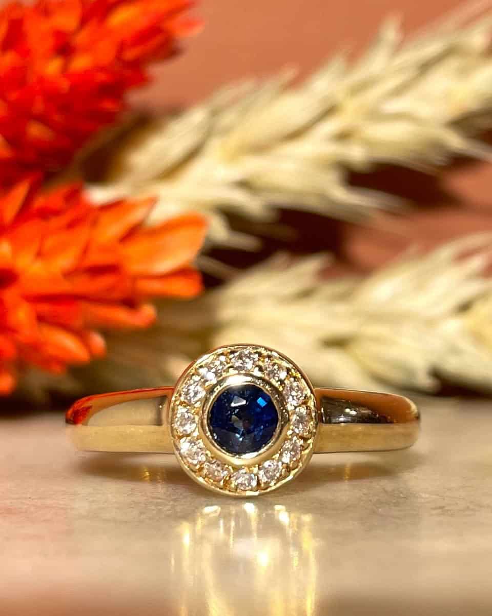 Bague jonc Saphir &amp; Diamants &quot;Nadège&quot;