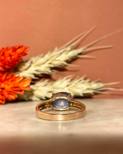 Bague Vintage Saphir 5.20 carats cabochon &quot;Antonia&quot;