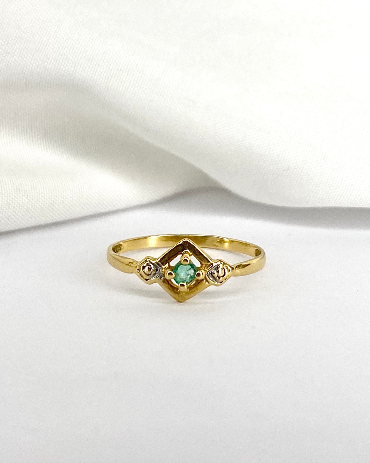 Bague Vintage Émeraude "Arabella" - Elliade Paris